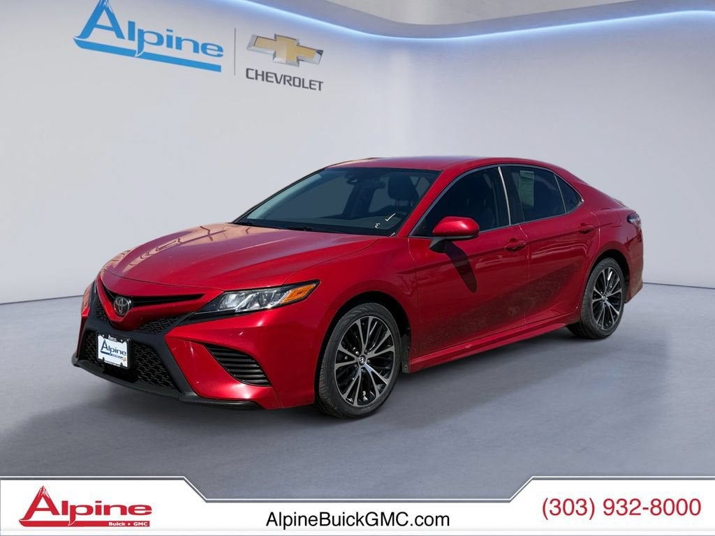  2020 Toyota Camry SE FWD   