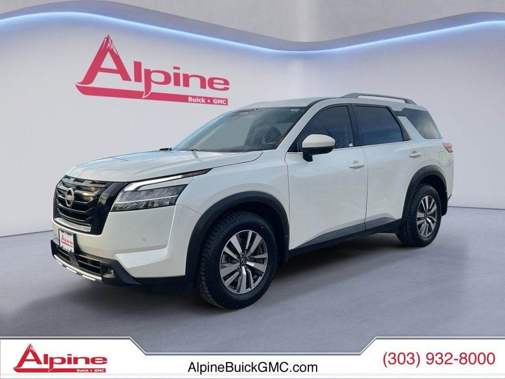 2022 Nissan Pathfinder SL 4WD