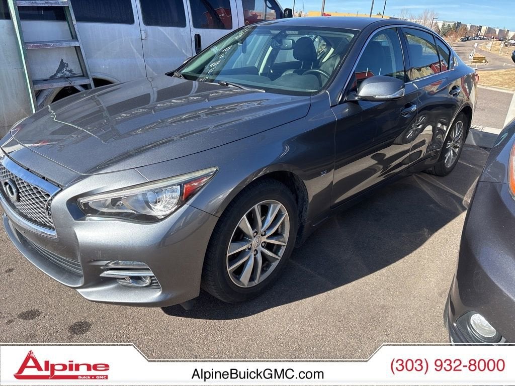 2015 INFINITI Q50 3.7 Premium AWD