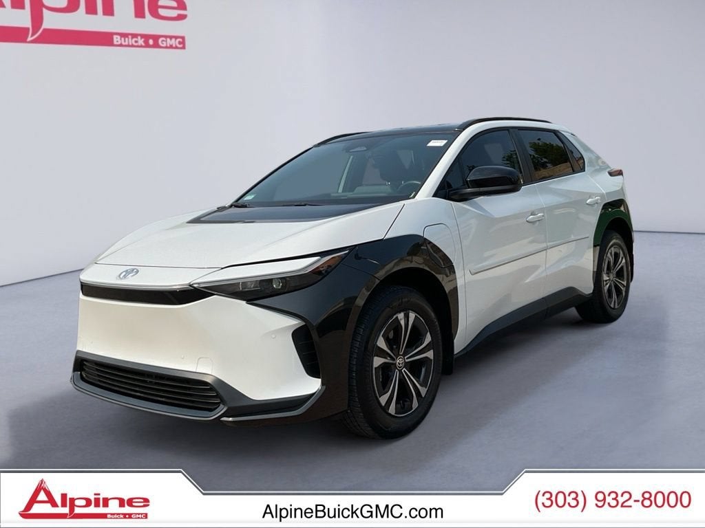  2025 Toyota bZ4X XLE AWD   