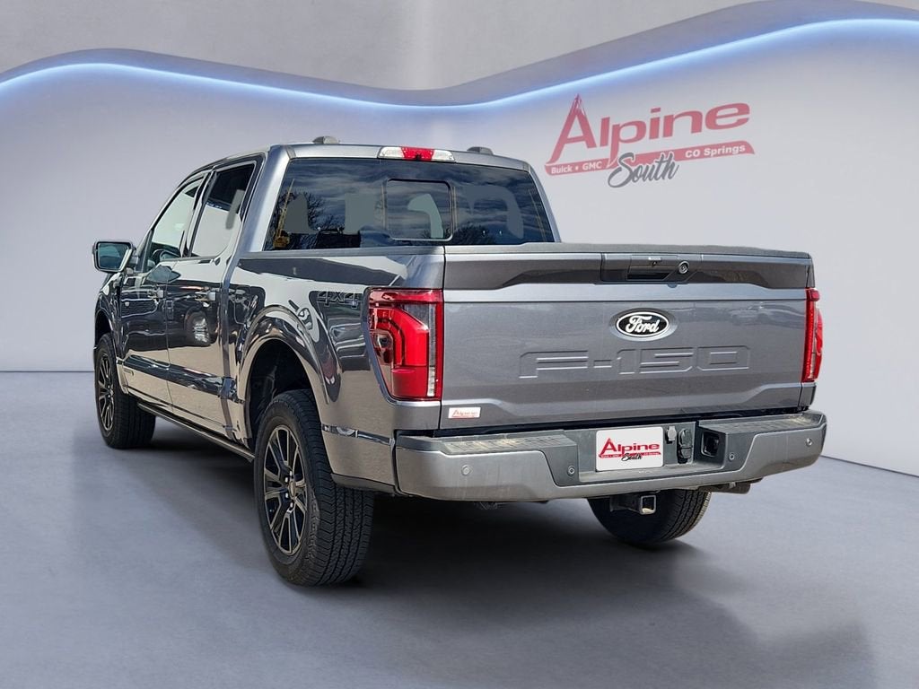 View vehicle photo 3