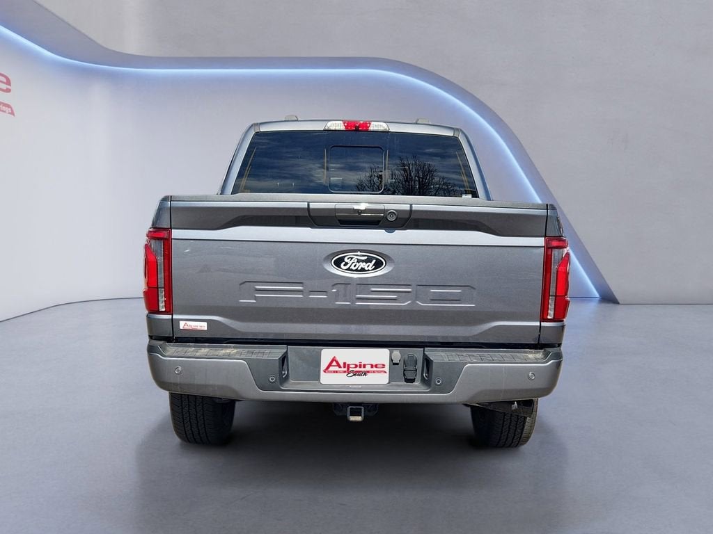 View vehicle photo 4