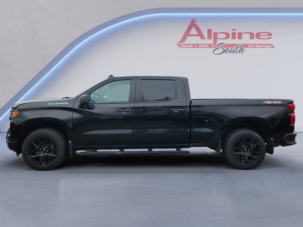 View vehicle photo 2
