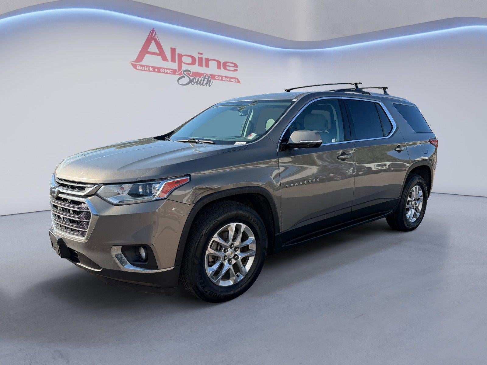Pepperdust Metallic 2018 Chevrolet Traverse SUV / Crossover Four-Wheel Drive Automatic