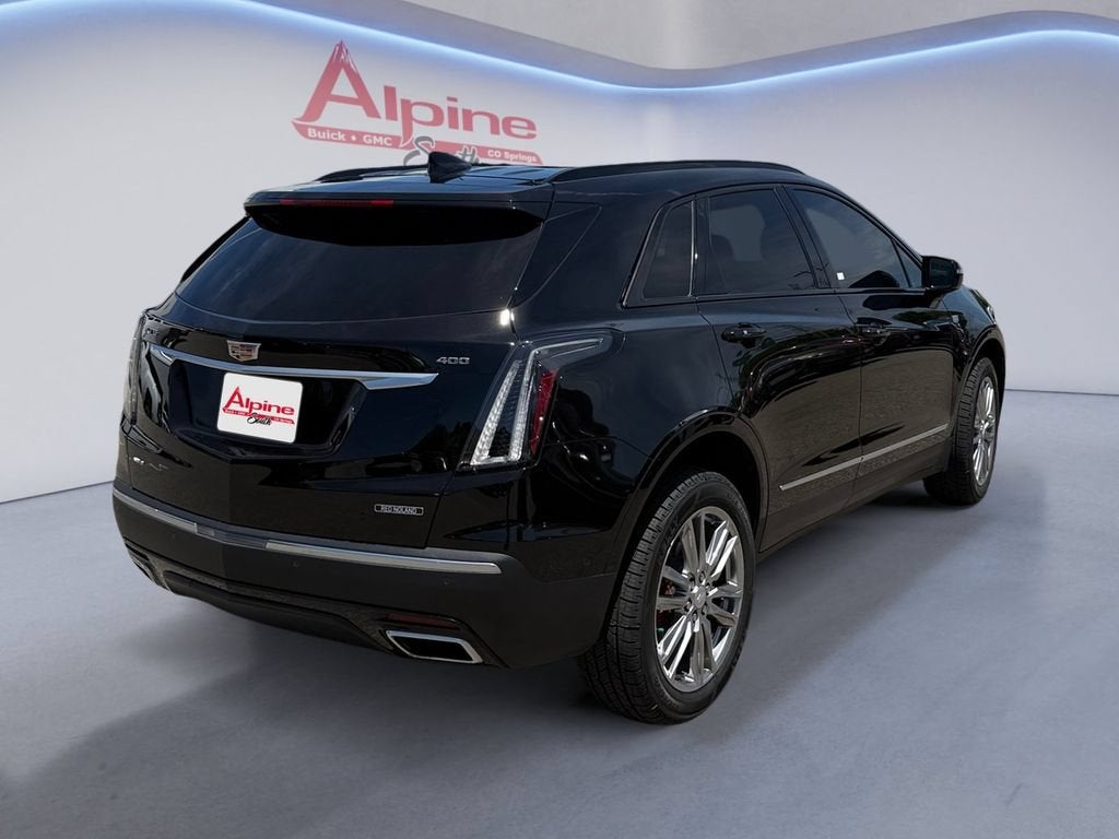 View vehicle photo 5