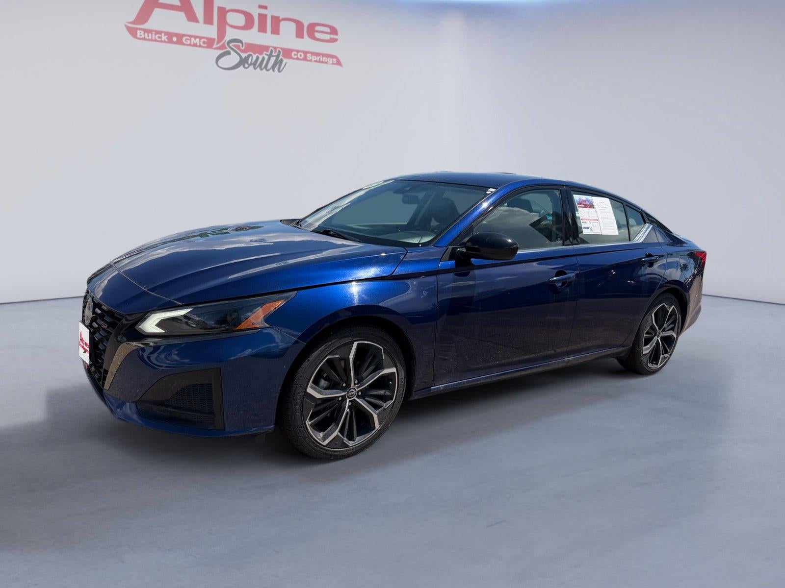  2024 Nissan Altima Sedan Front-Wheel Drive Continuously Variable Transmission