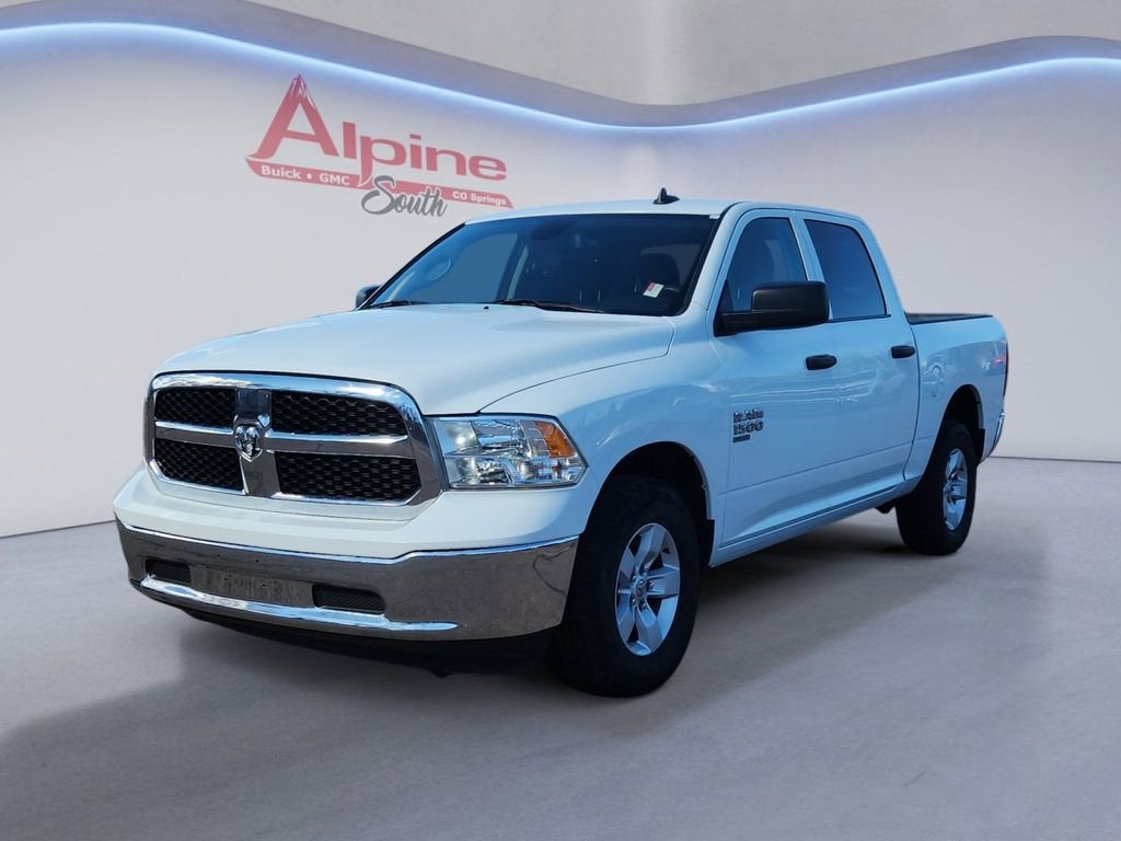2023 RAM 1500 Classic SLT Crew Cab 4WD