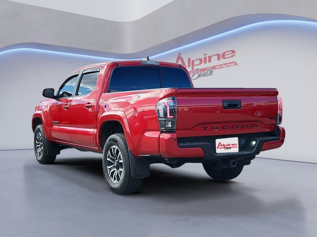 View vehicle photo 3