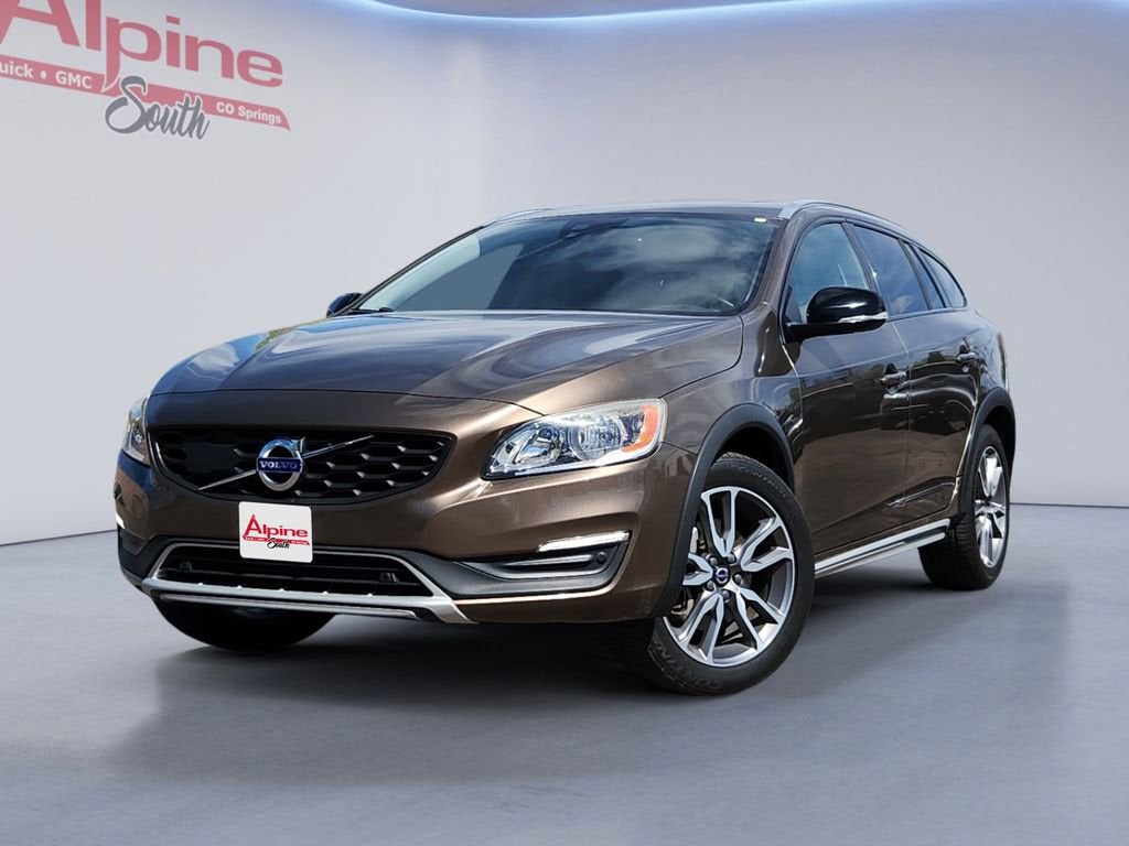  2018 Volvo V60 Cross Country T5 Premier AWD   