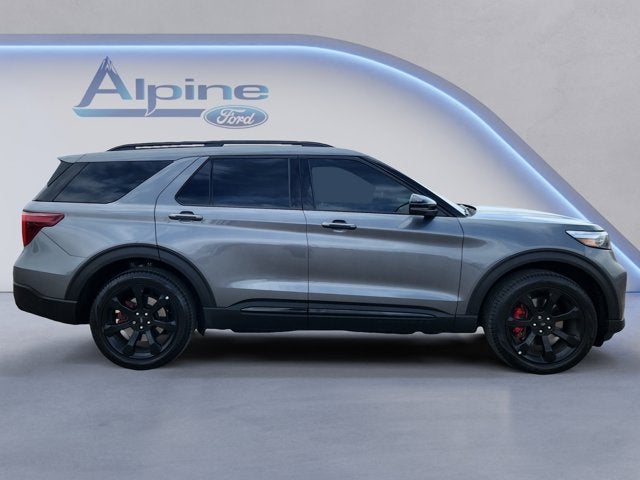 View vehicle photo 6