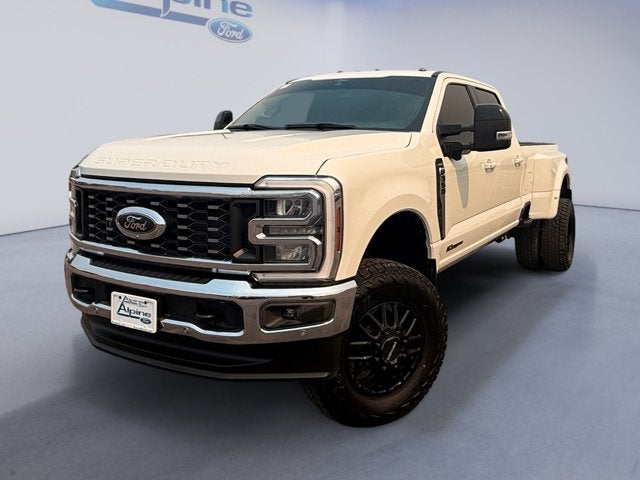 White Metallic 2024 Ford F-350 Super Duty Pickup Truck Four-Wheel Drive Automatic
