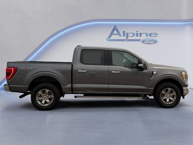 View vehicle photo 6