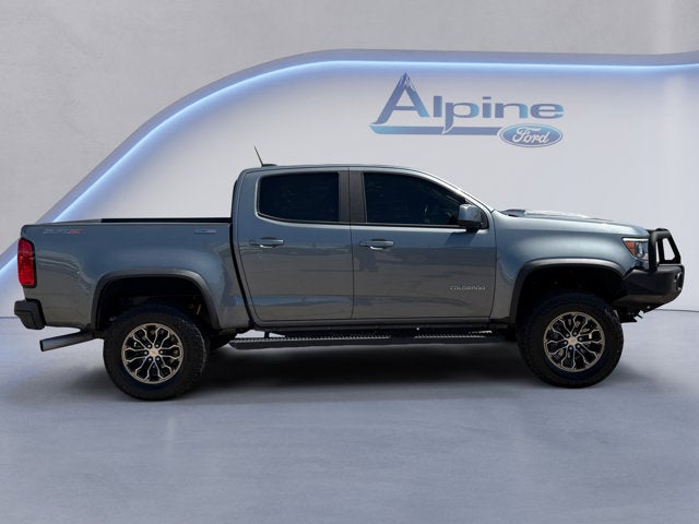 View vehicle photo 6