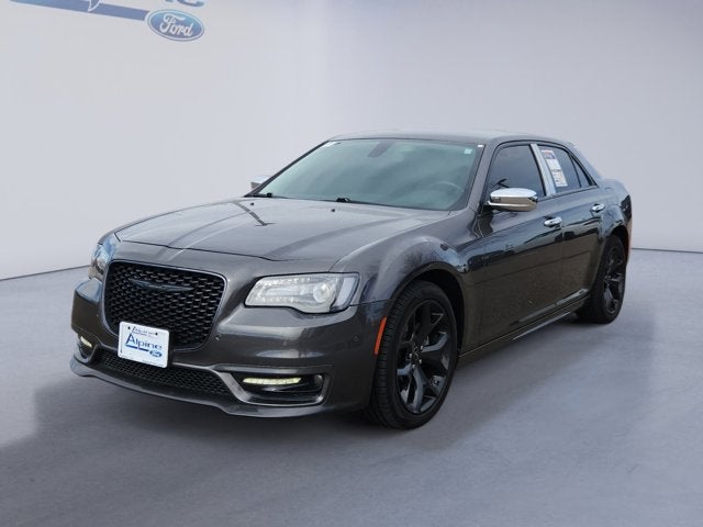 2022 Chrysler 300 Touring L RWD