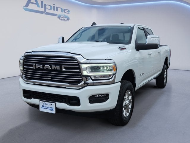 Bright White Clearcoat 2024 RAM 2500 Laramie Crew Cab 4WD Pickup Truck Four-Wheel Drive 8-Speed Automatic