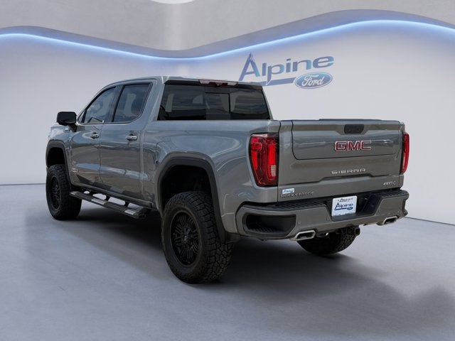 View vehicle photo 3