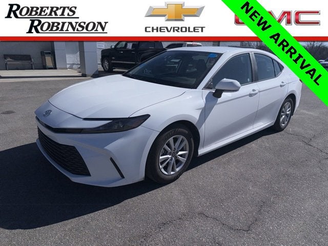 2025 Toyota Camry LE FWD