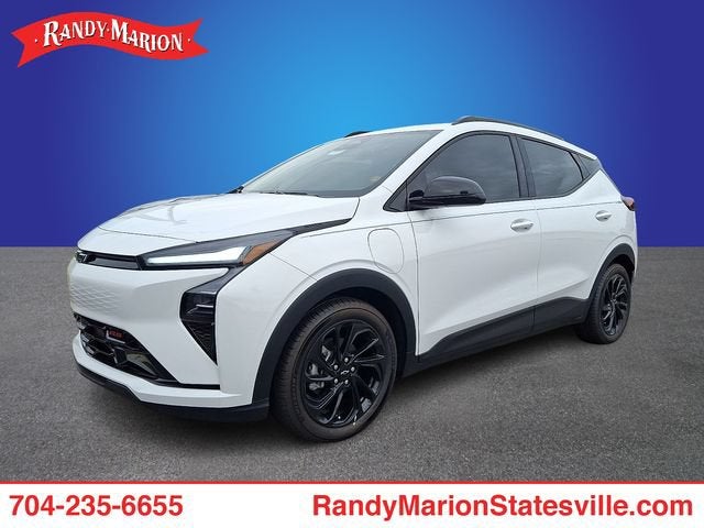 Summit White 2027 Chevrolet Bolt SUV / Crossover Front-Wheel Drive Automatic