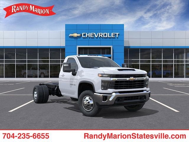 2026 Chevrolet Silverado 3500HD Chassis LT Regular Cab 4WD