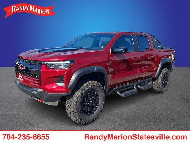 Radiant Red Tintcoat 2026 Chevrolet Colorado Pickup Truck Four-Wheel Drive Automatic