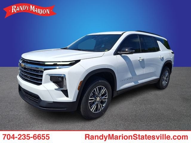 Summit White 2026 Chevrolet Traverse SUV / Crossover Front-Wheel Drive Automatic