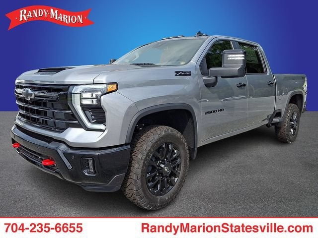 Sterling Gray Metallic 2026 Chevrolet Silverado 2500HD Pickup Truck Four-Wheel Drive Automatic