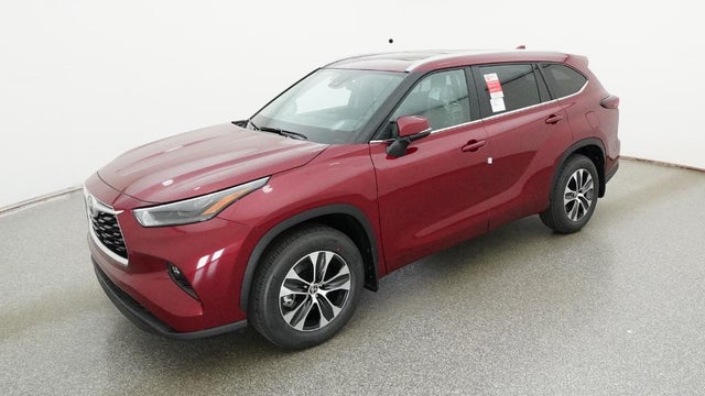 Red (Ruby Flare Pearl) 2026 Toyota Highlander XLE AWD SUV / Crossover All-Wheel Drive 8-Speed Dual Clutch