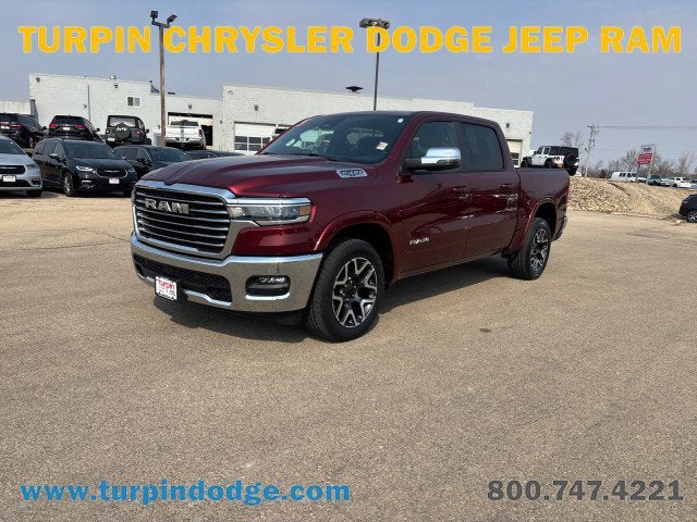 2025 RAM 1500 Laramie Crew Cab 4WD