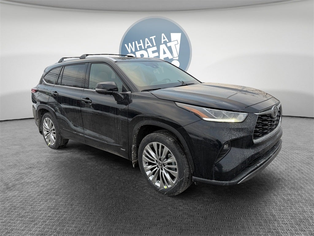 2026 Toyota Highlander Hybrid Platinum AWD