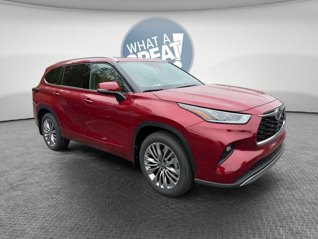 Red (Ruby Flare Pearl [Extra_Cost_Color]) 2026 Toyota Highlander Platinum AWD SUV / Crossover All-Wheel Drive 8-Speed Dual Clutch