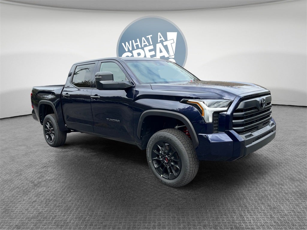 2026 Toyota Tundra SR5 CrewMax Cab 4WD