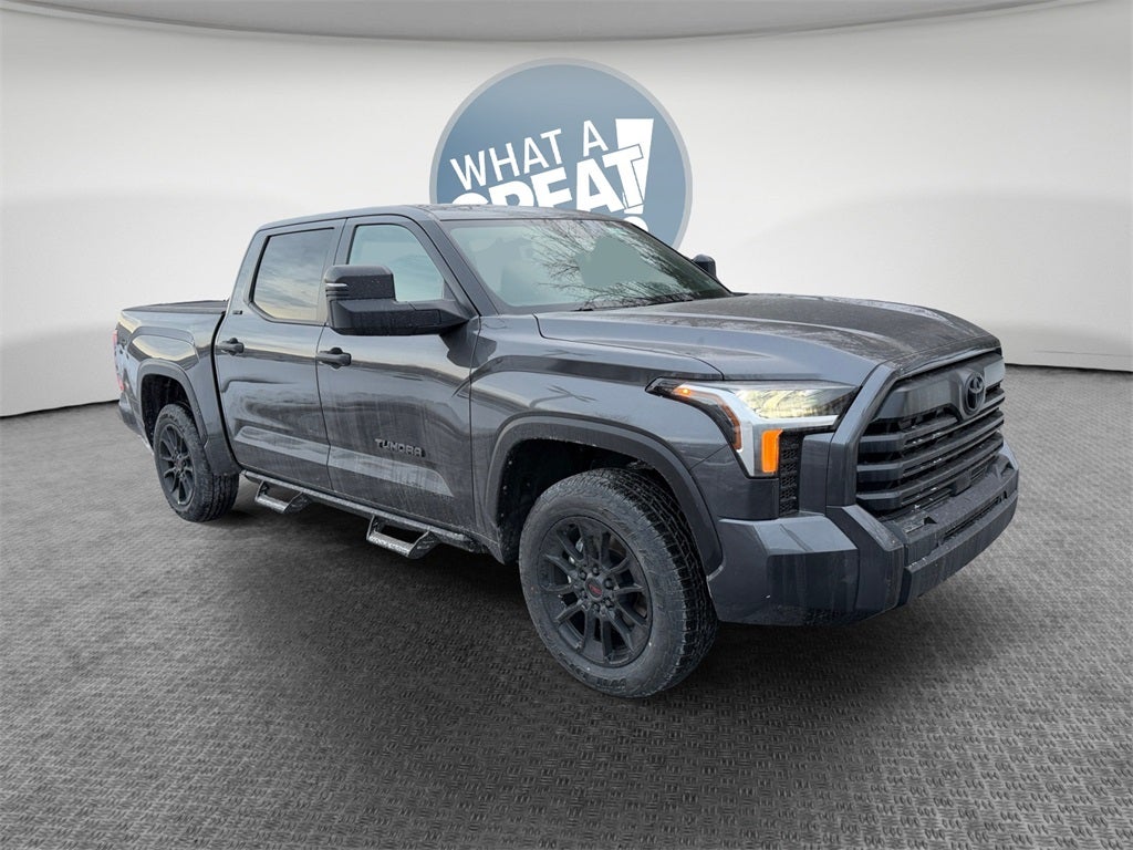 2026 Toyota Tundra SR5 CrewMax Cab 4WD