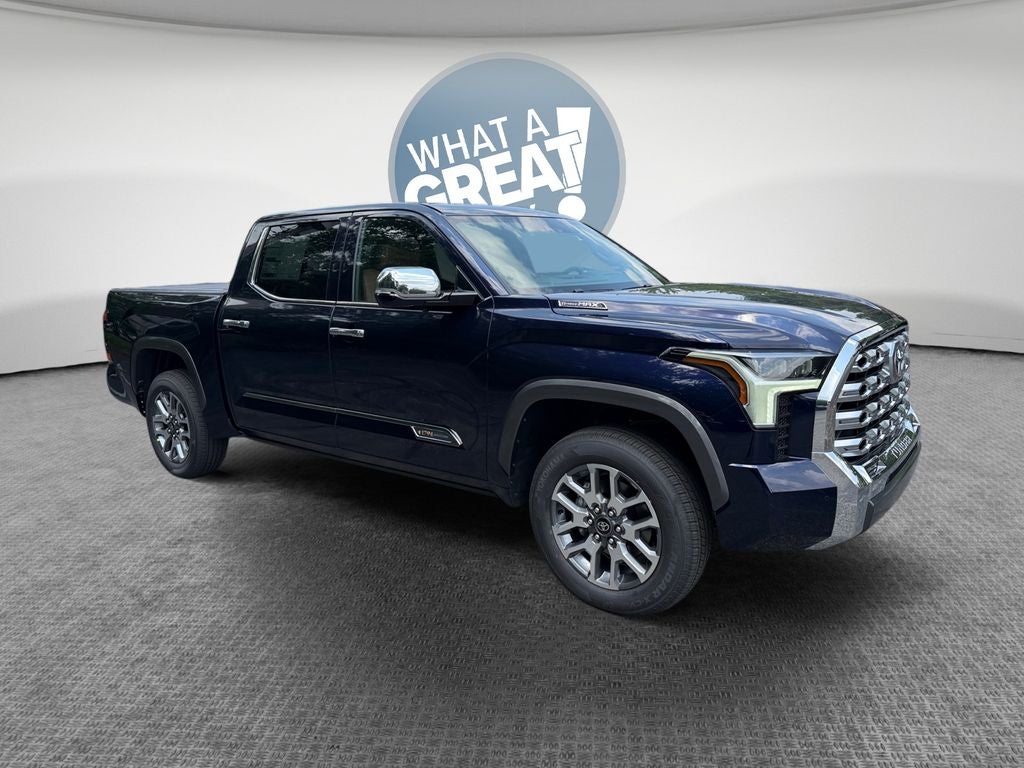 2026 Toyota Tundra Hybrid Azul (Blueprint) Camioneta Todo terreno Automática