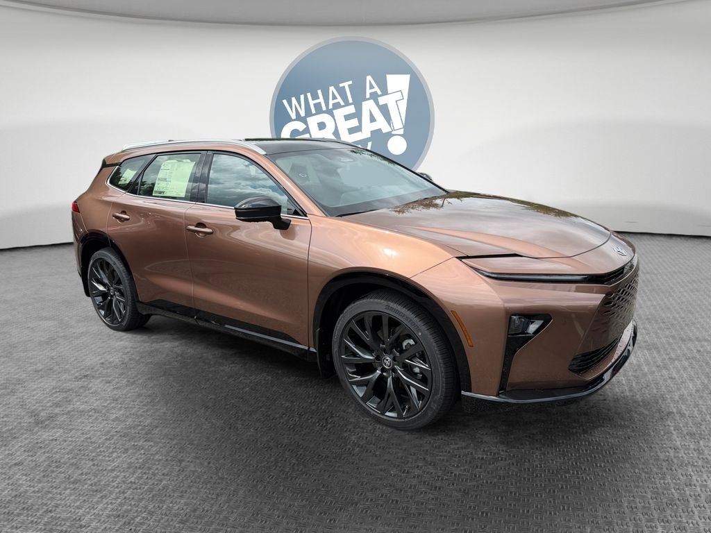 Bronze Age [Extra_Cost_Color] 2026 Toyota Crown Signia SUV / Crossover All-Wheel Drive Continuously Variable Transmission
