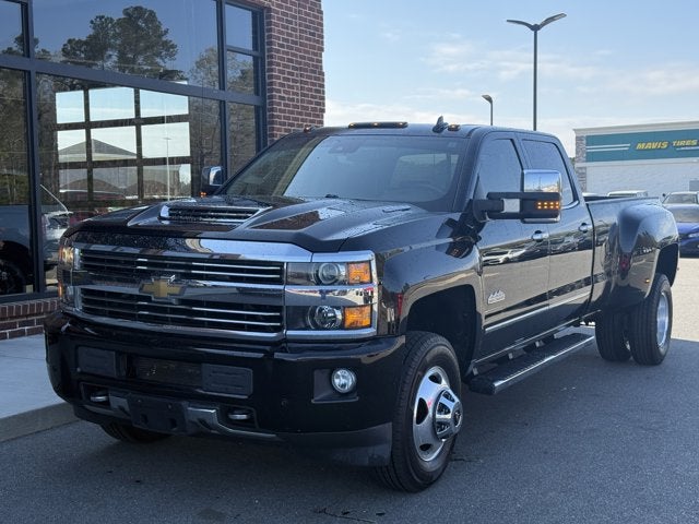2017 Chevrolet Silverado 3500HD High Country Crew Cab 4WD