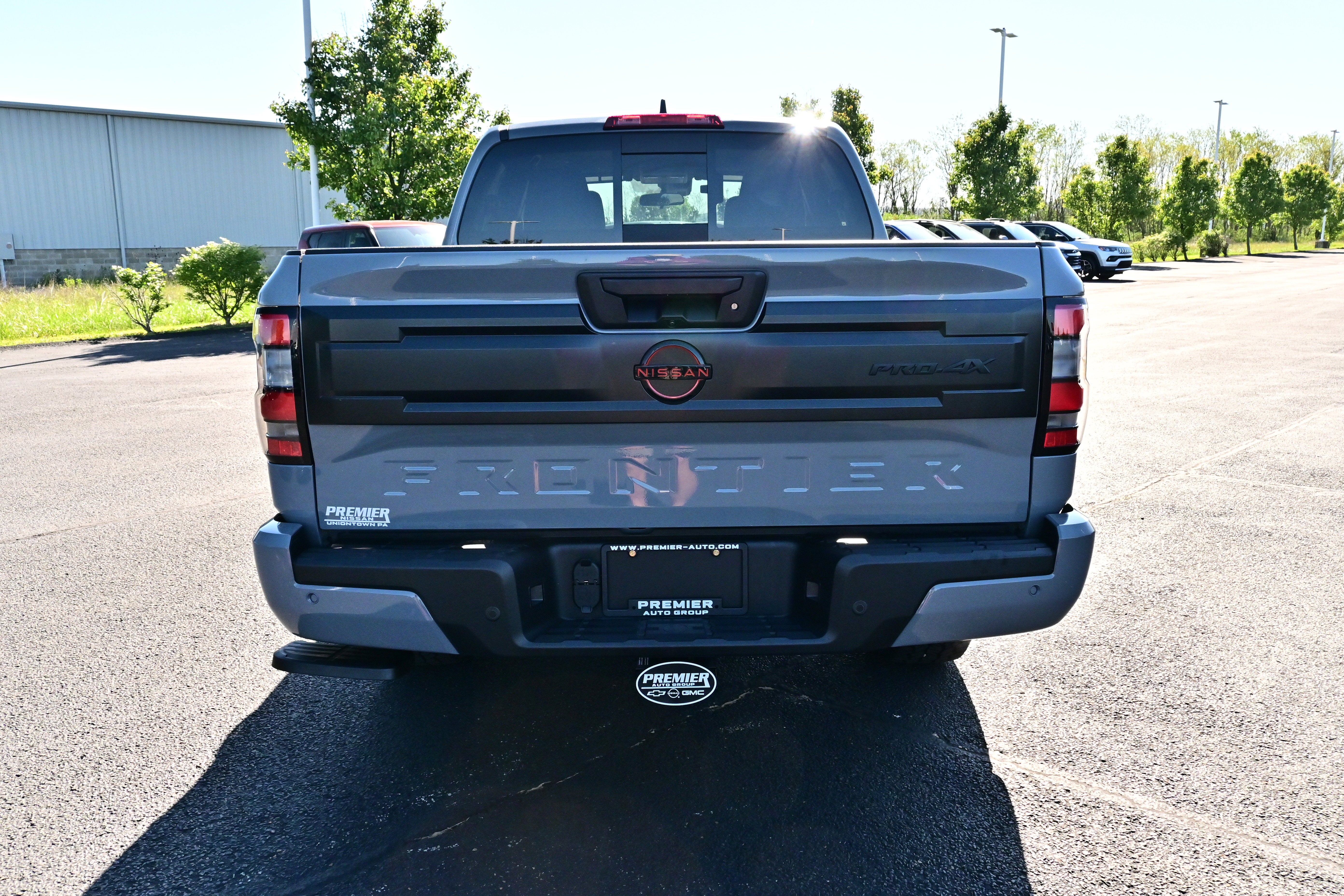 View vehicle photo 6