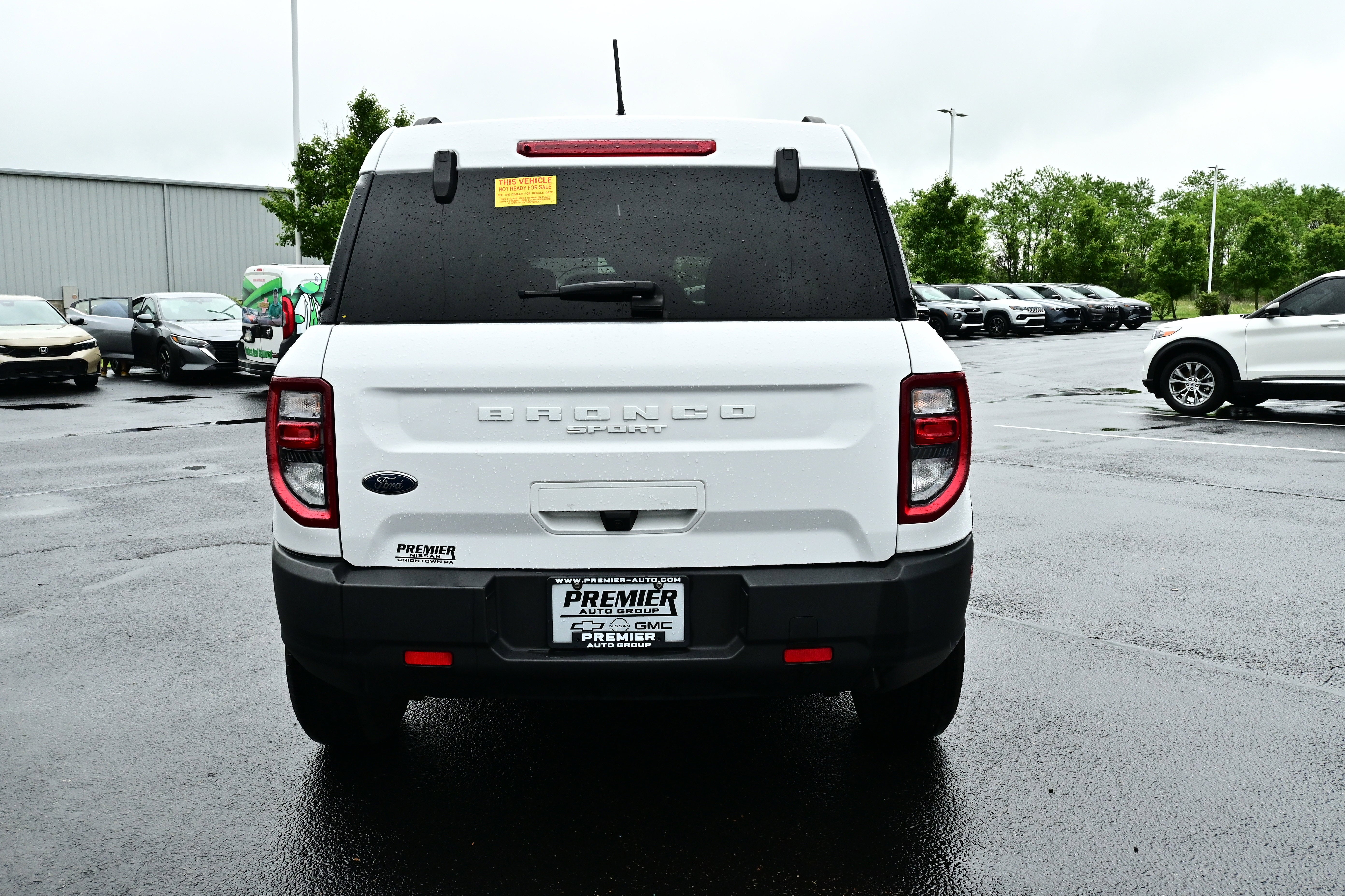 View vehicle photo 6