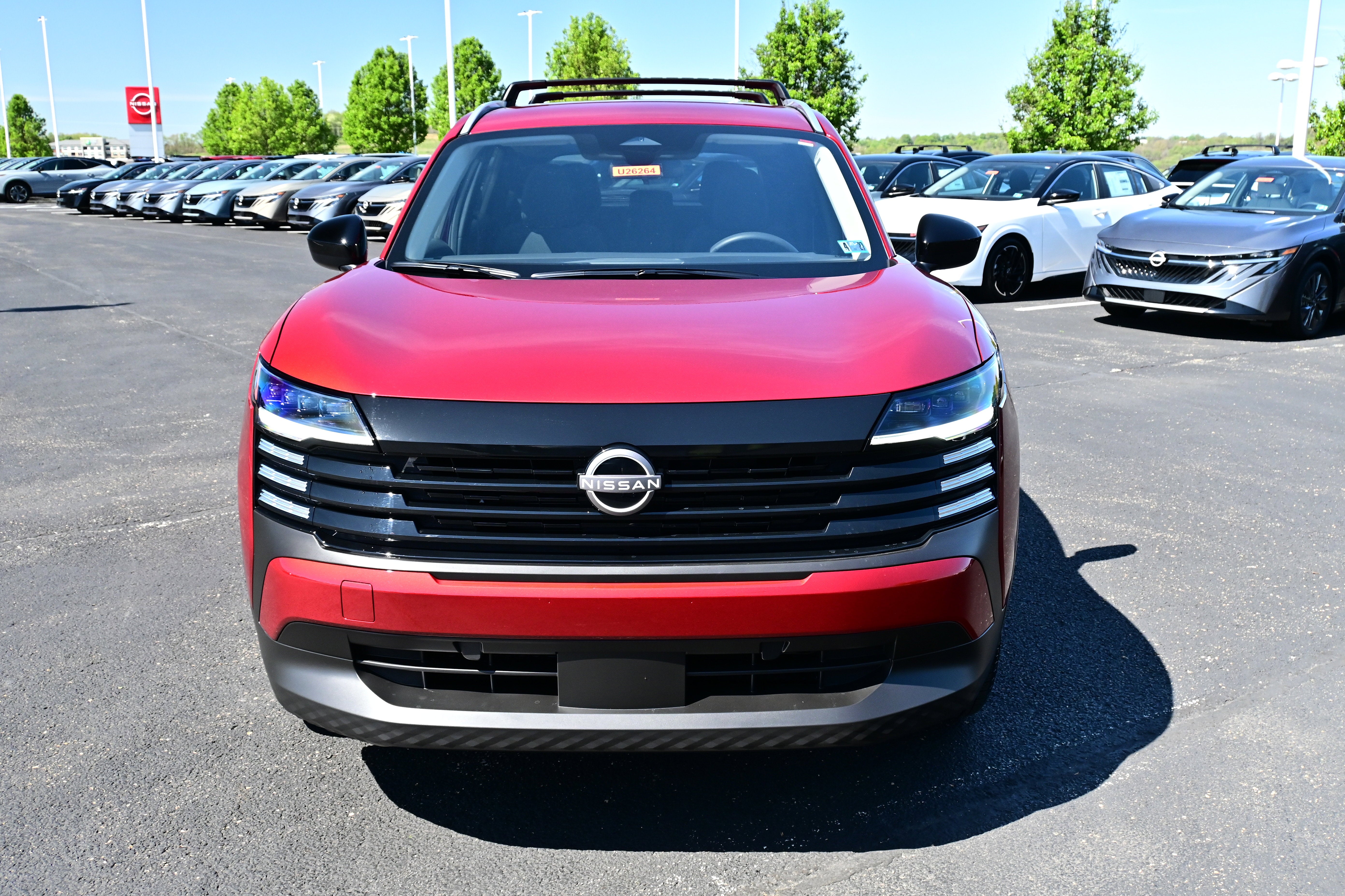 View vehicle photo 2