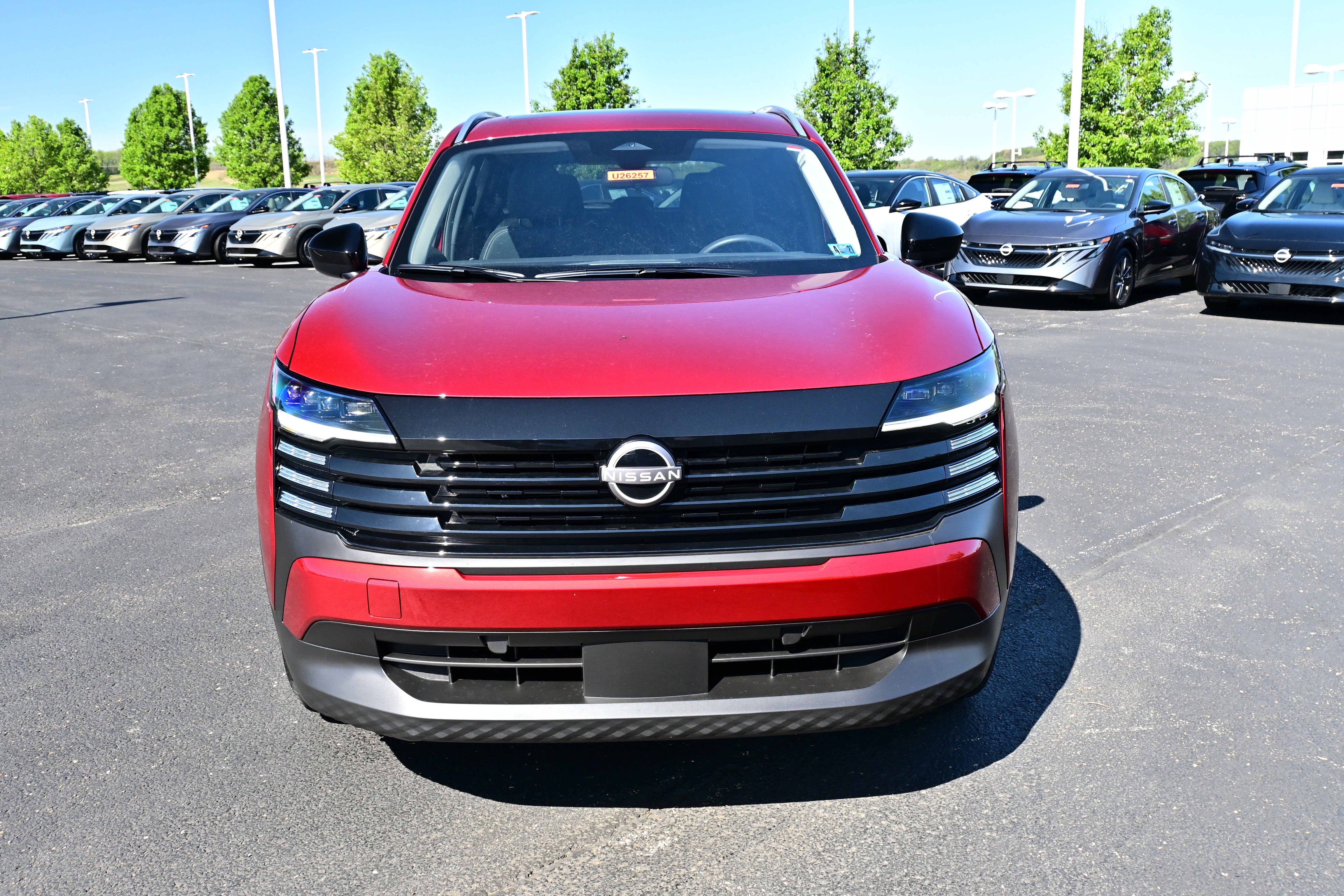 View vehicle photo 2