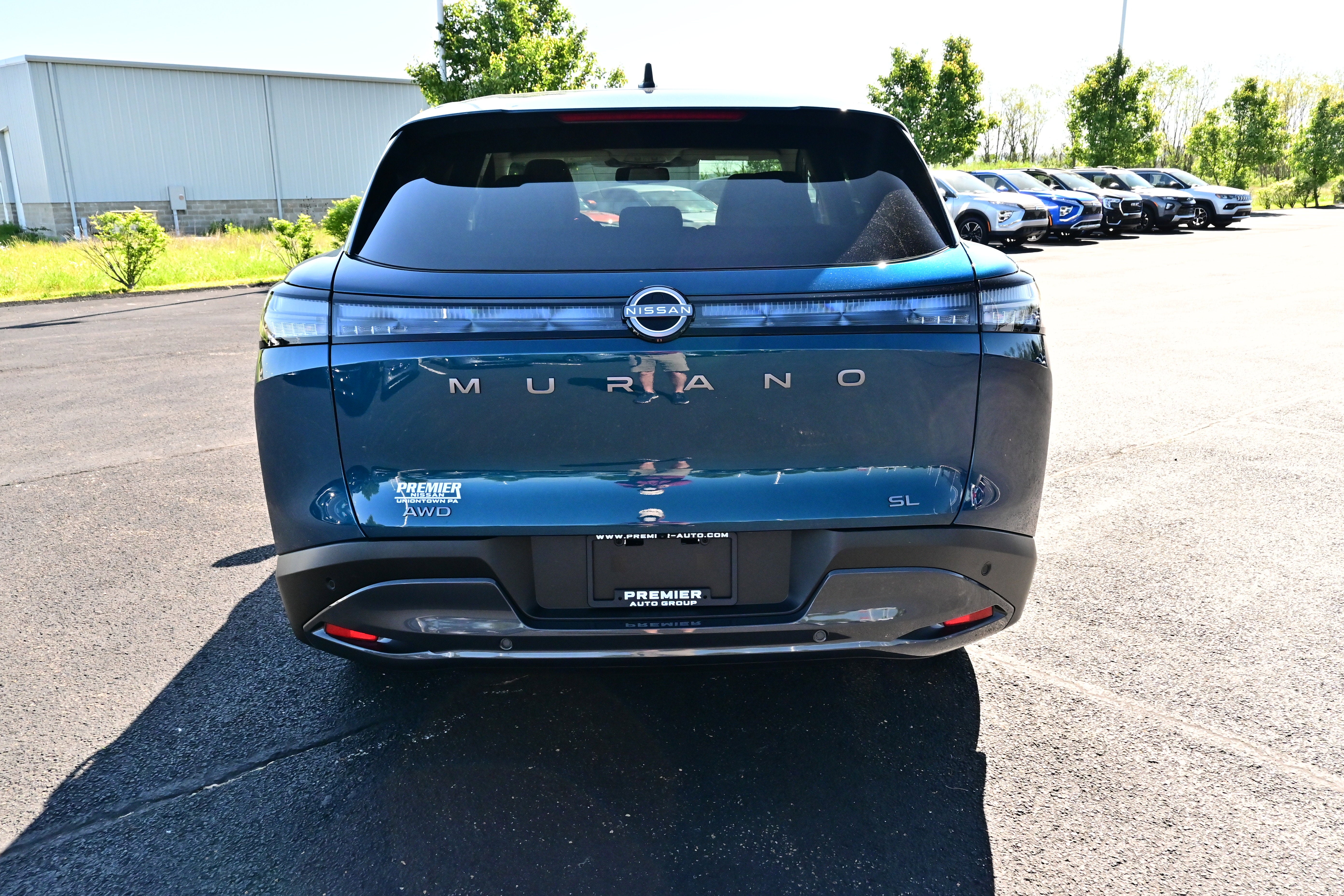 View vehicle photo 6