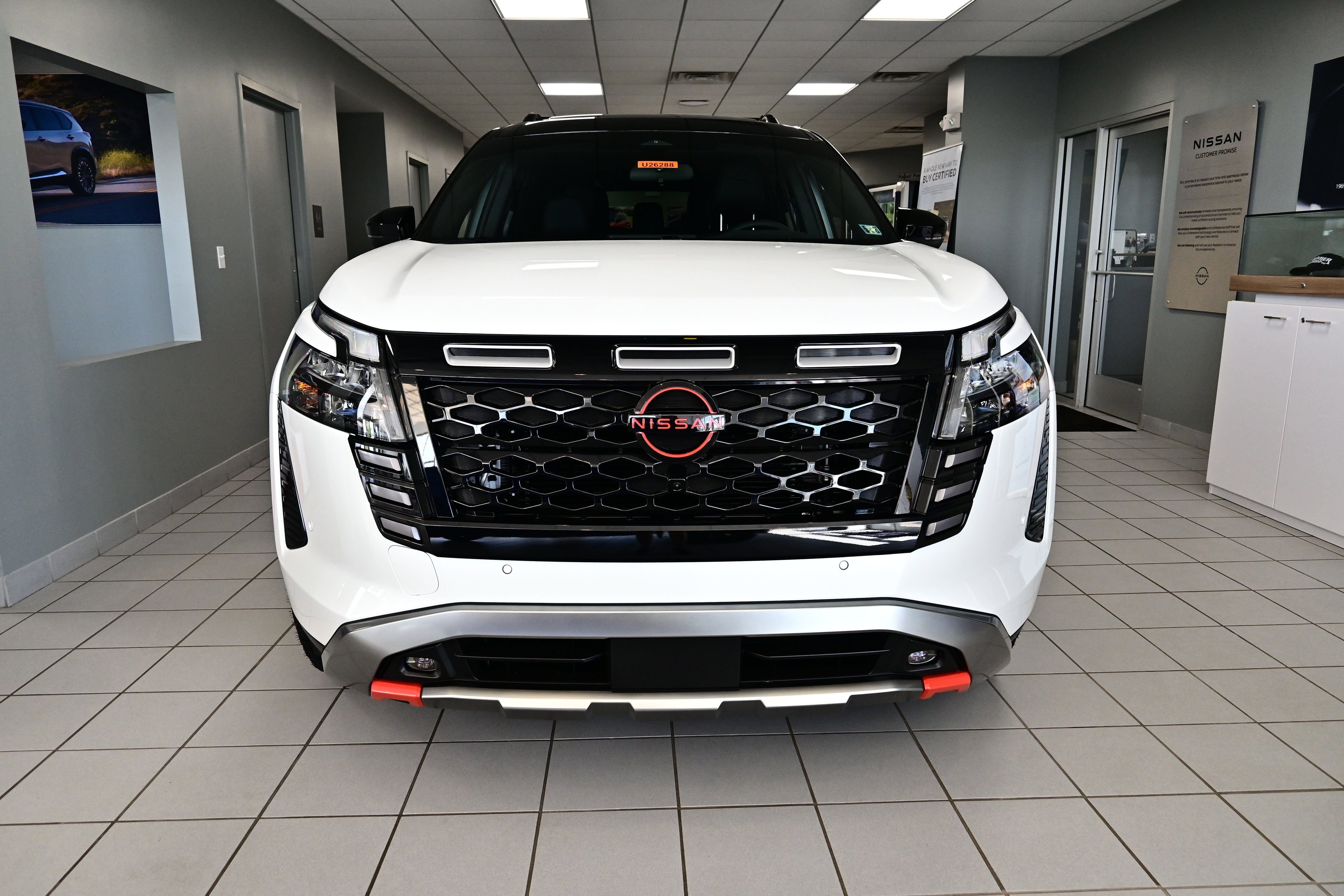 View vehicle photo 2