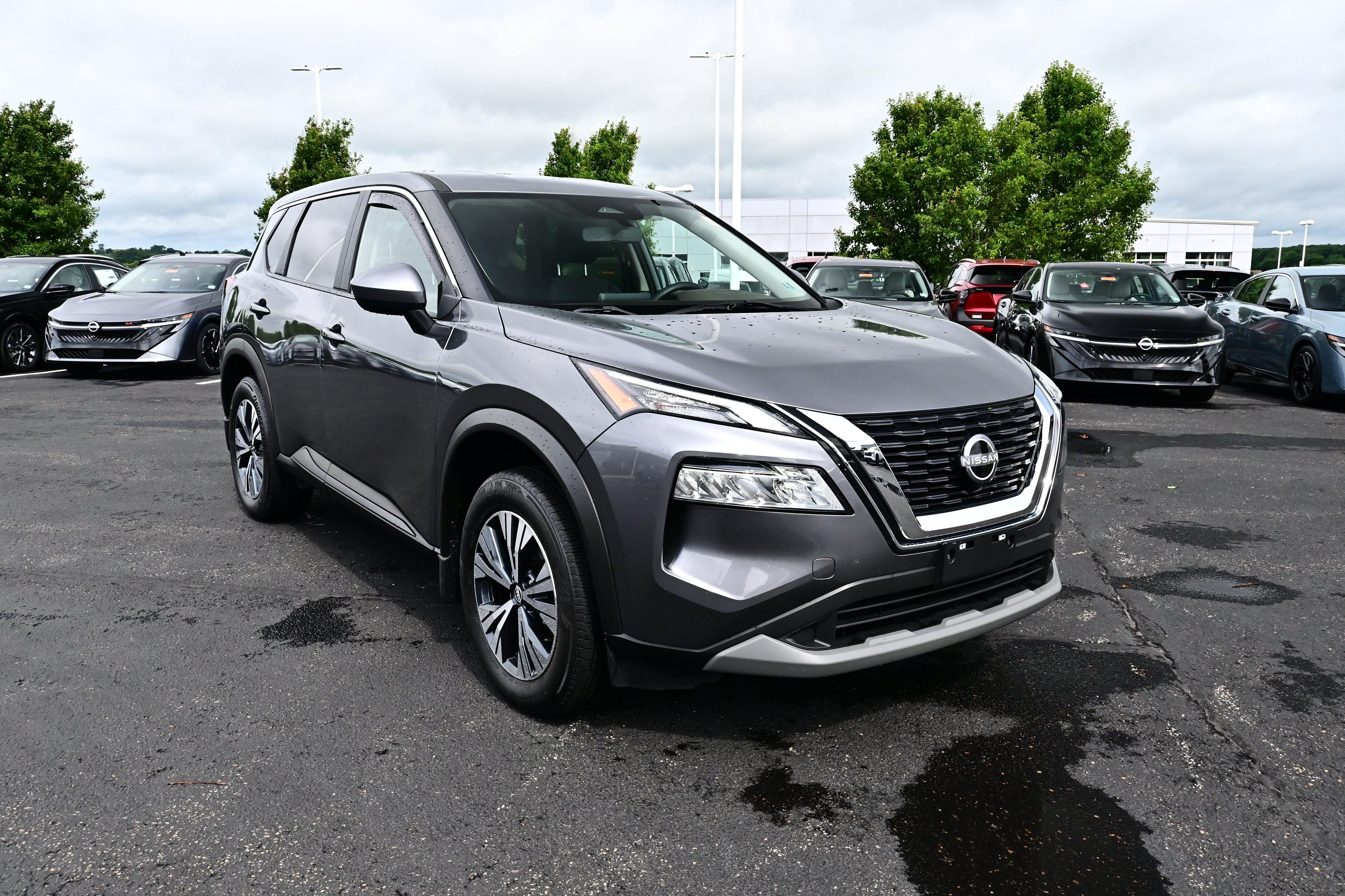 Gray (Gun Metallic) 2023 Nissan Rogue SUV / Crossover All-Wheel Drive Continuously Variable Transmission