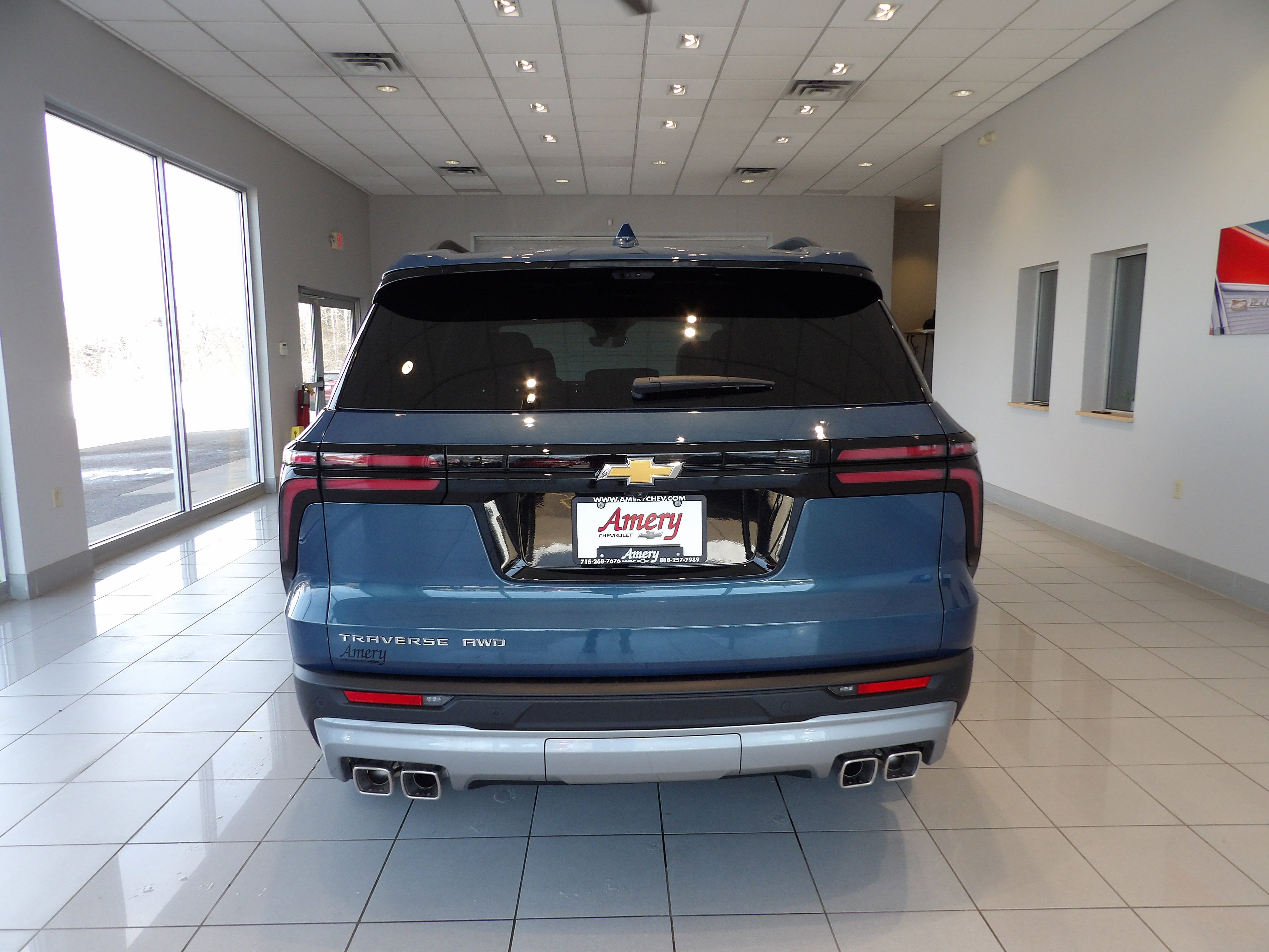 View vehicle photo 5