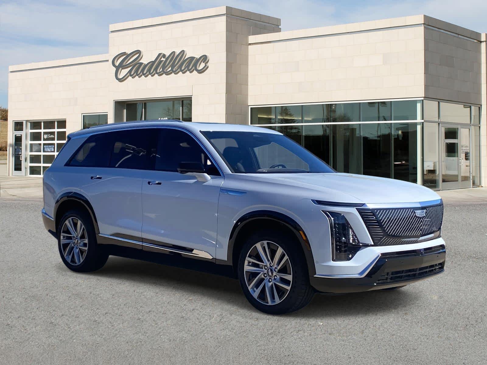 Vibrant White Tricoat 2026 Cadillac VISTIQ Luxury AWD SUV / Crossover All-Wheel Drive Automatic