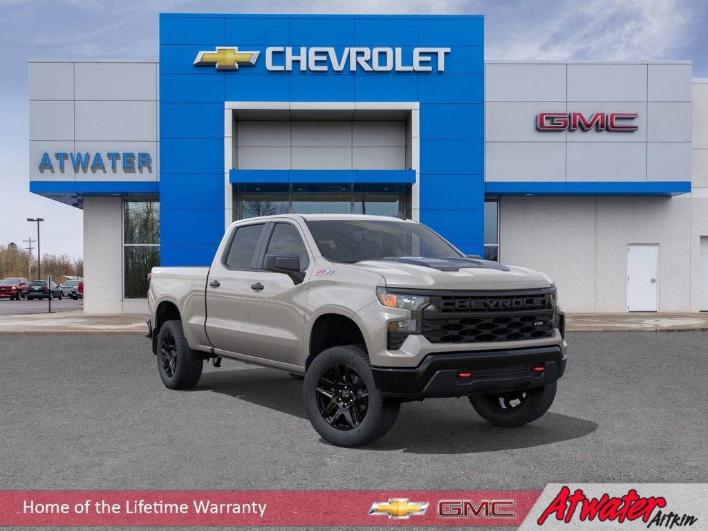 White Sands 2026 Chevrolet Silverado 1500 Custom Trail Boss Crew Cab 4WD Pickup Truck Four-Wheel Drive Automatic