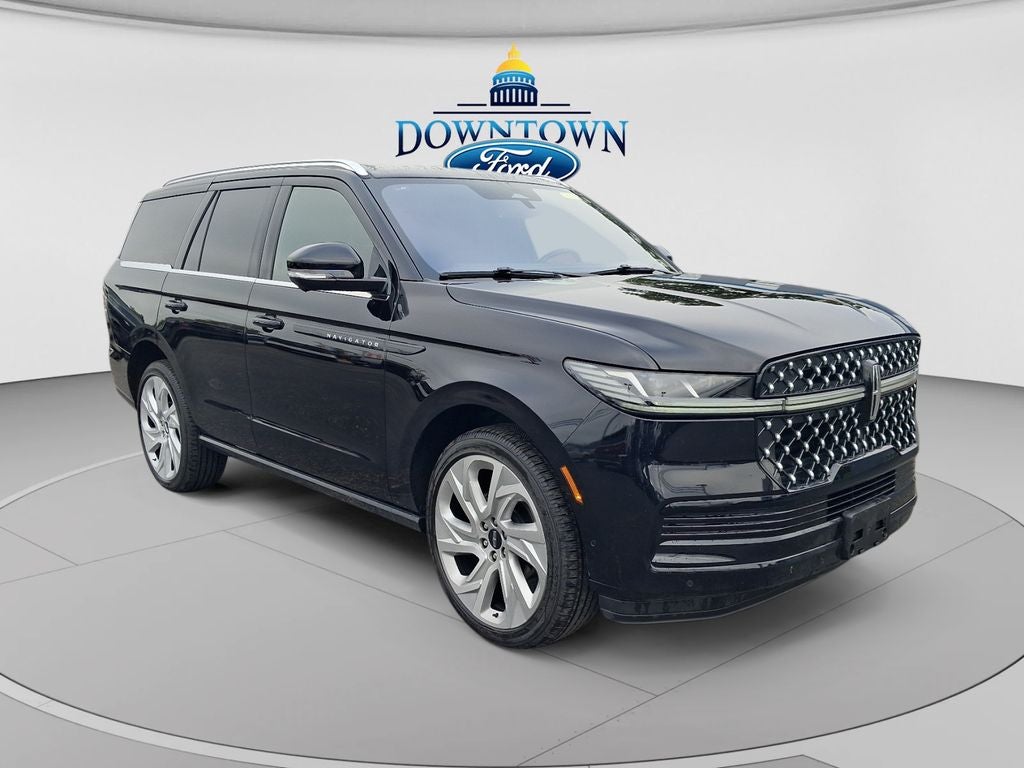 2025 Lincoln Navigator Black Label