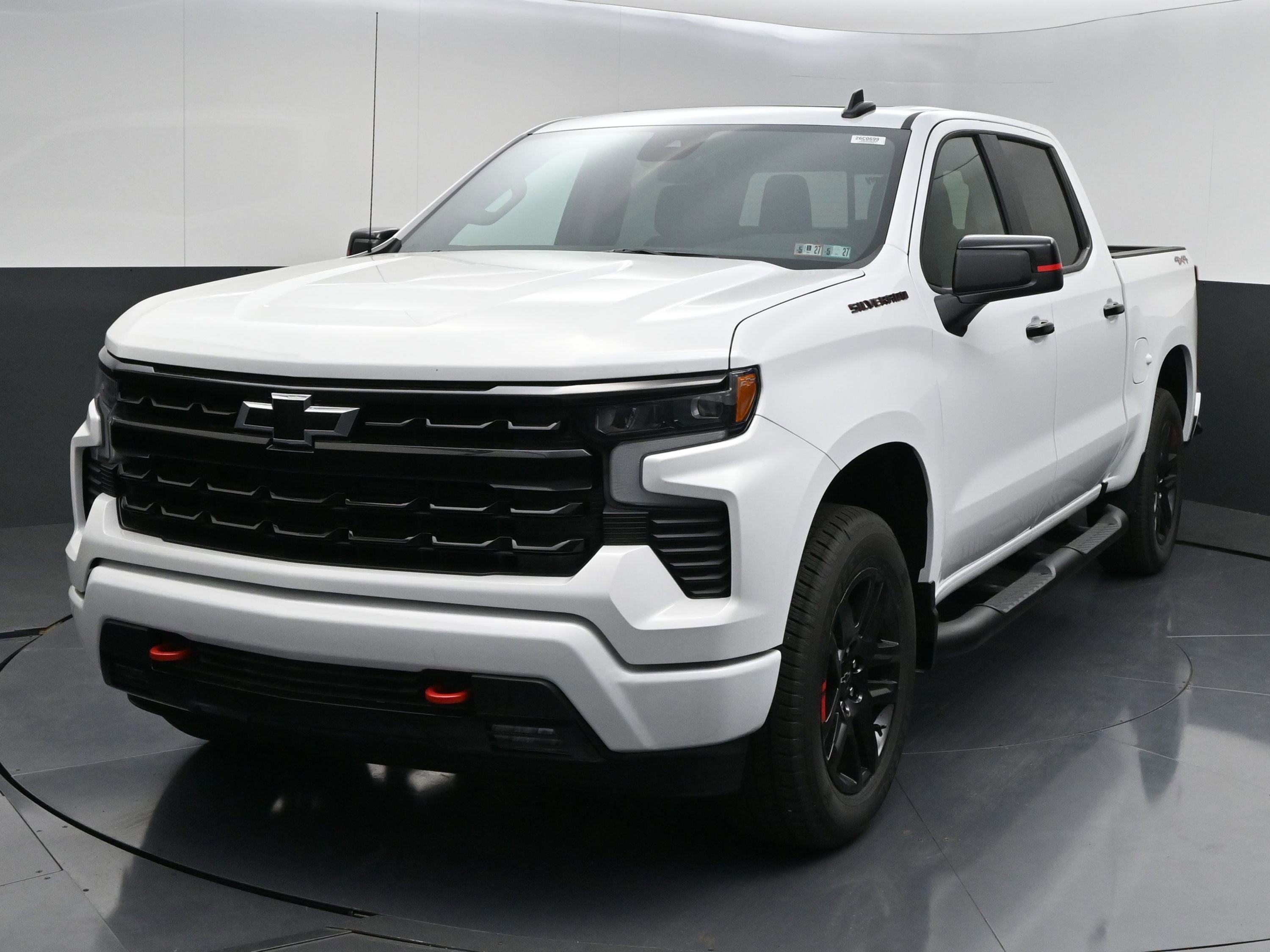 View vehicle photo 3