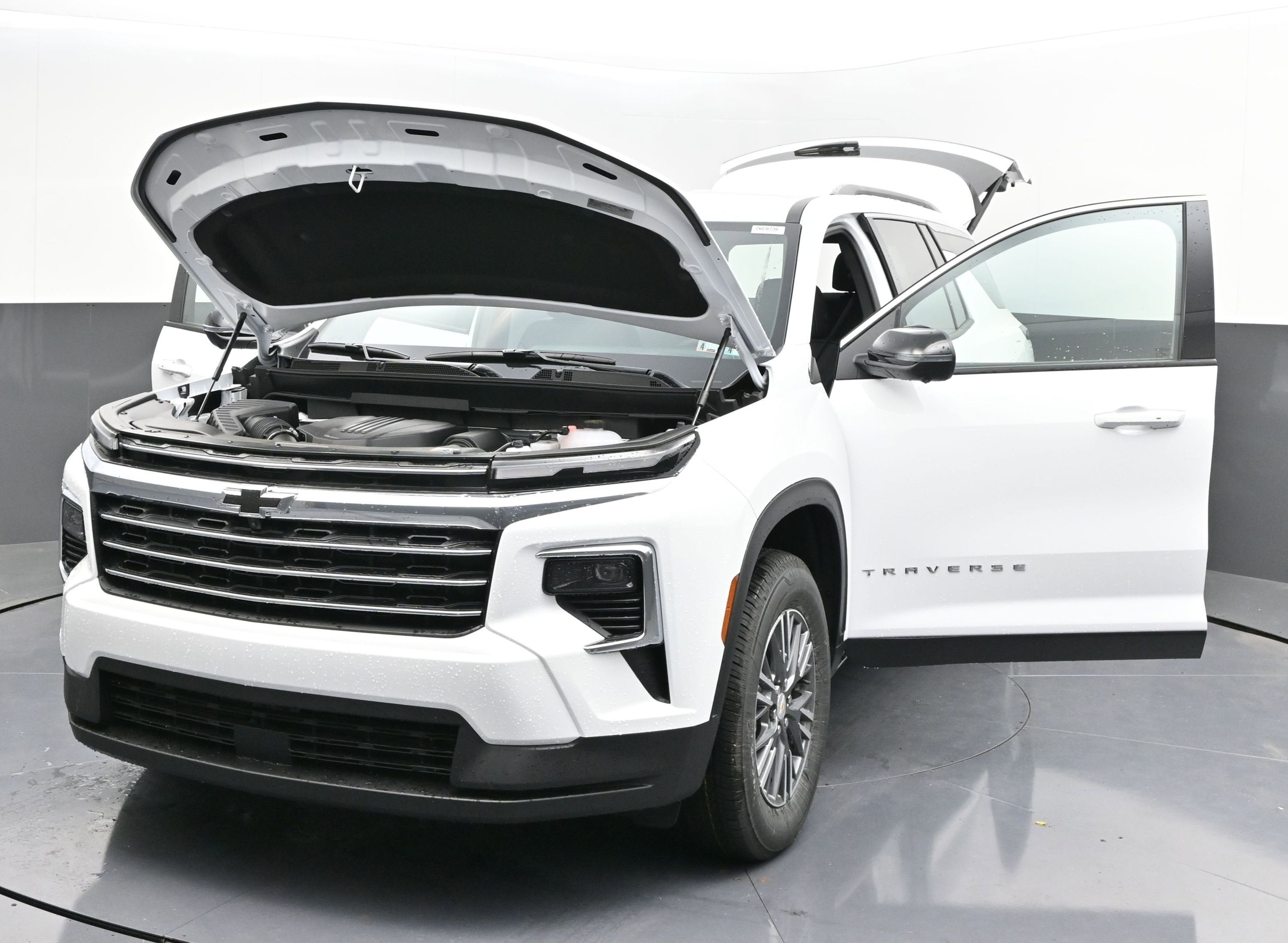 View vehicle photo 3