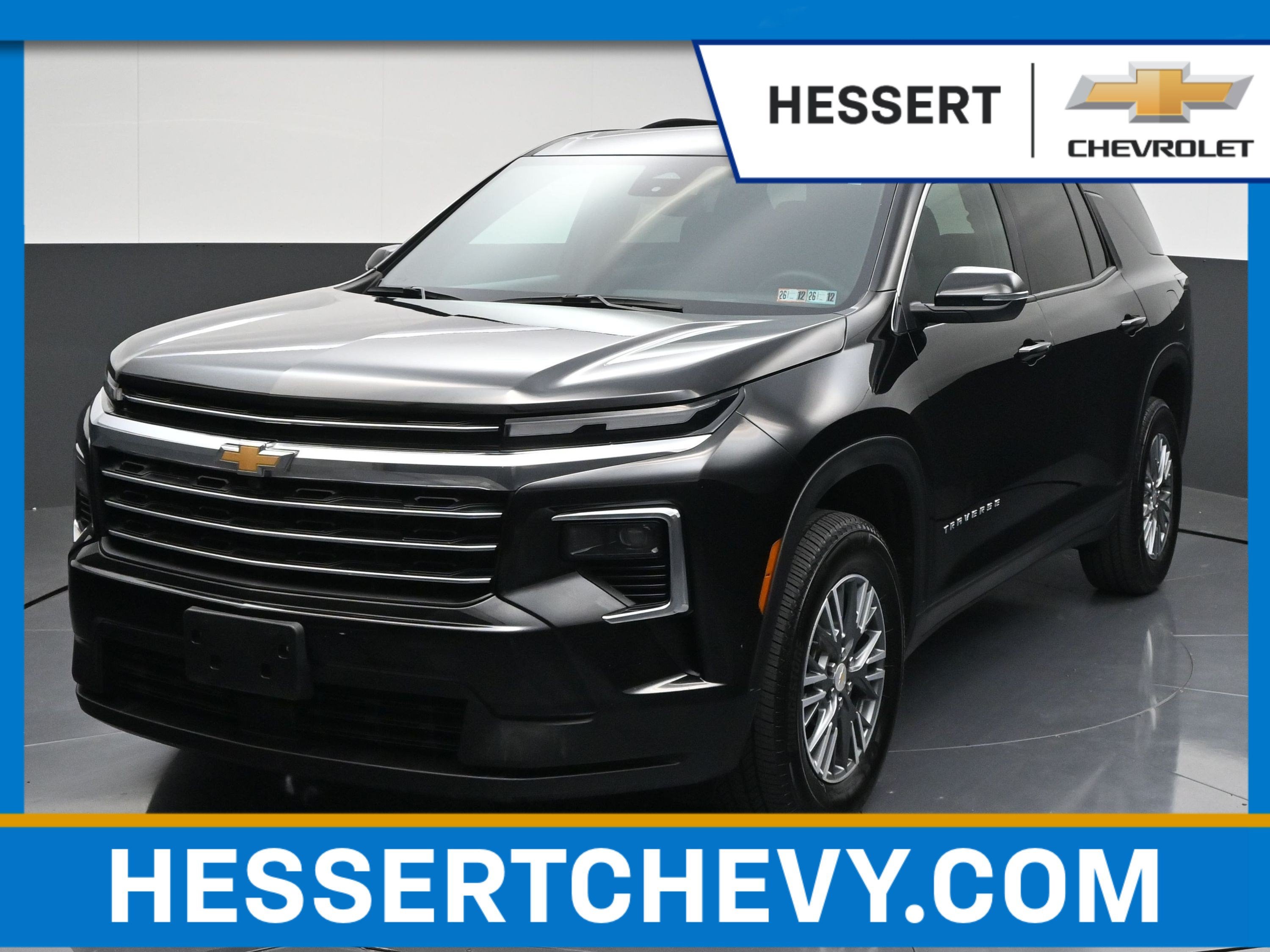 Mosaic Black Metallic 2025 Chevrolet Traverse SUV / Crossover Front-Wheel Drive Automatic