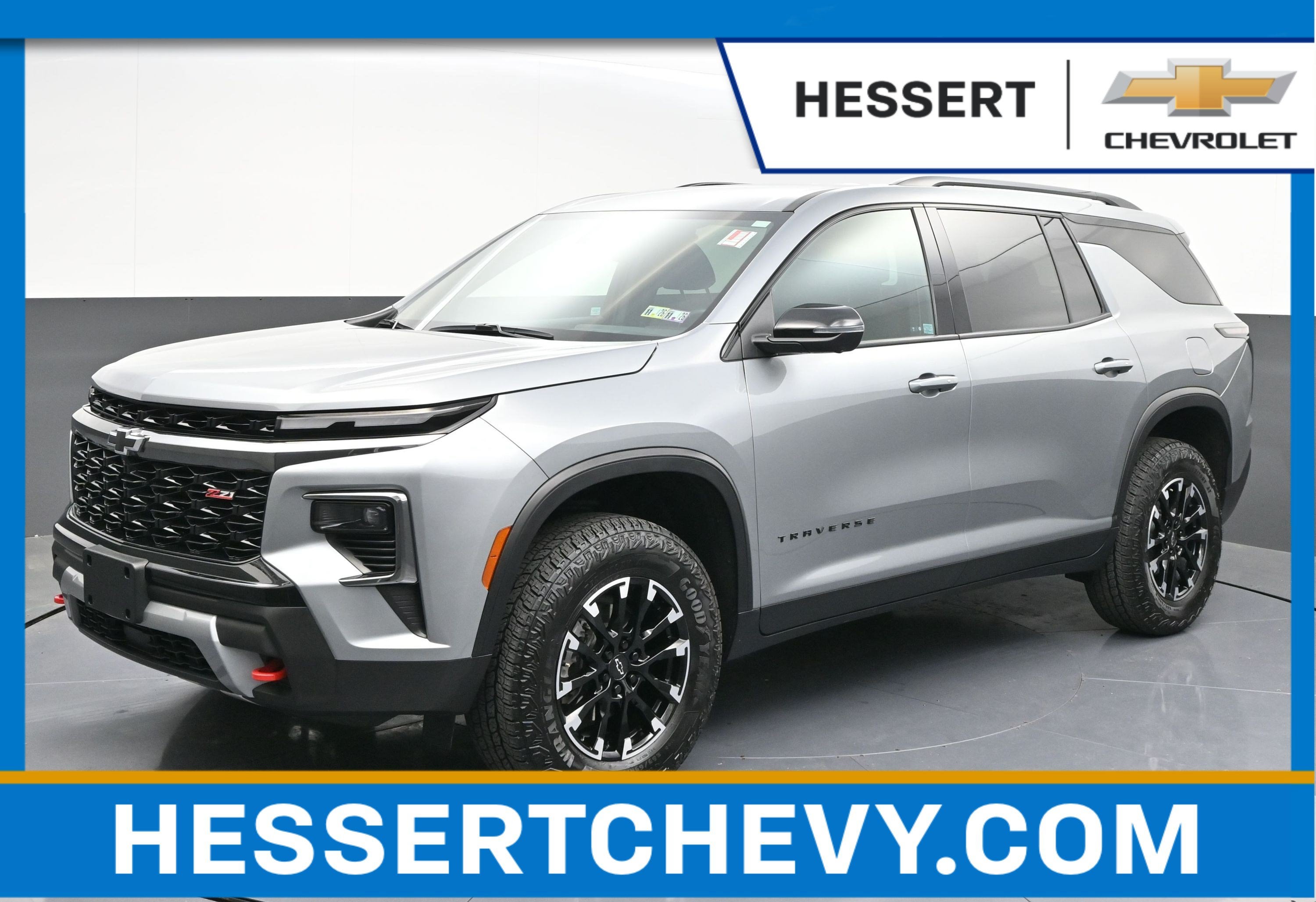 Sterling Gray Metallic 2024 Chevrolet Traverse SUV / Crossover Four-Wheel Drive Automatic
